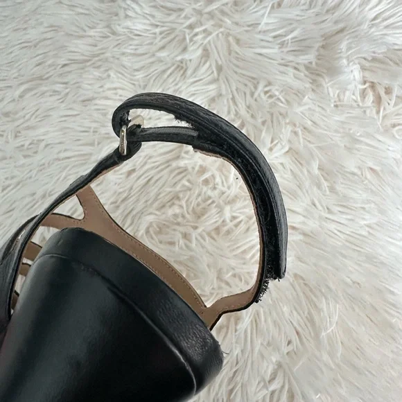 Elegant Black Strappy Heels - Picture 13 of 14